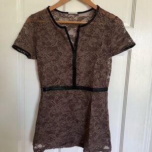 IntimissimiElegant Brown Lace shirt